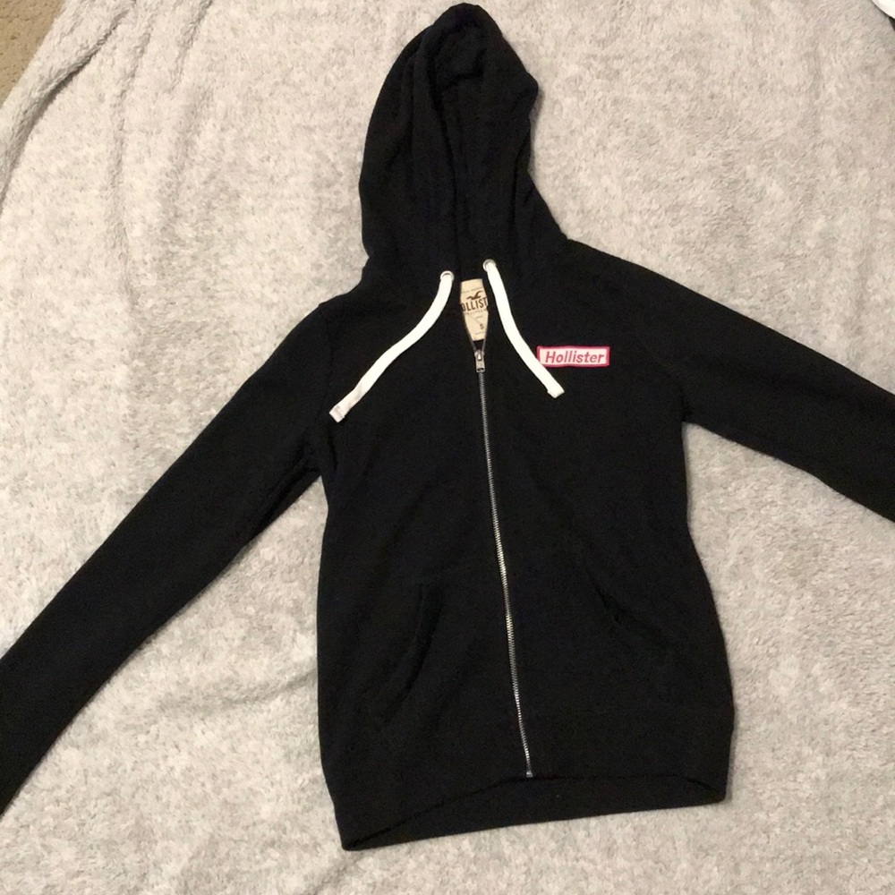 black hollister jacket size small never worn